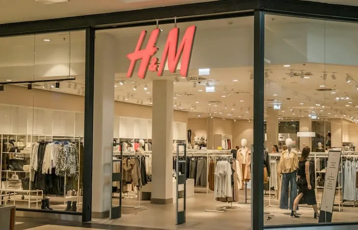  H&M, Raksasa Fast Fashion dari Swedia yang Mendunia